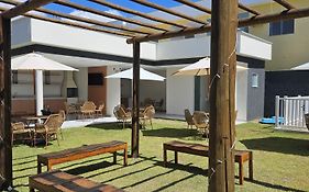 Apto delux 150m praia